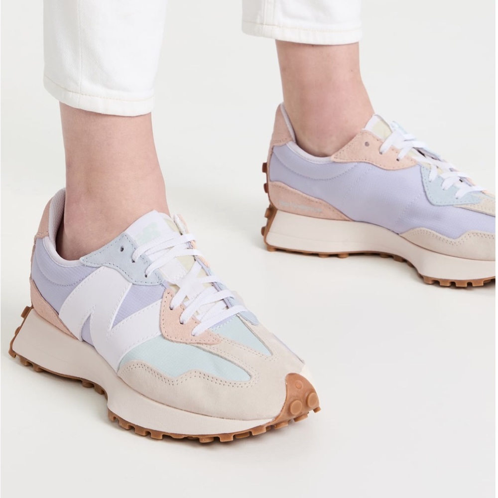 New Balance 327 Sneakers